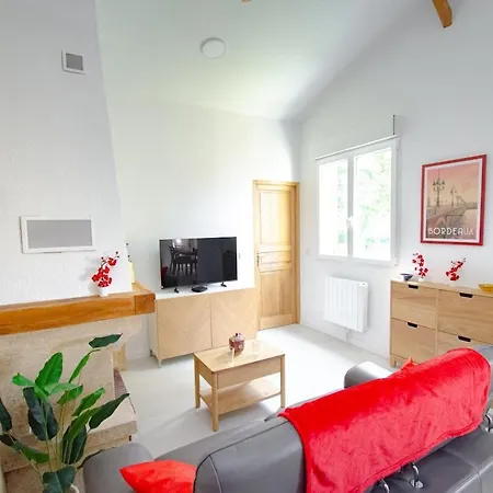 Elegant House Between Medoc Castles And Ocean Casa vacanze *