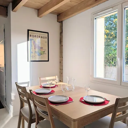 Elegant House Between Medoc Castles And Ocean Casa vacanze Pauillac